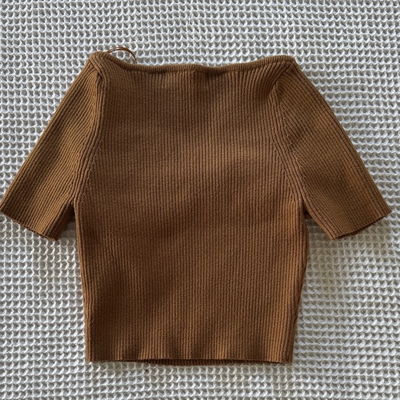 Ribbed crop top - Picture 5 of 8